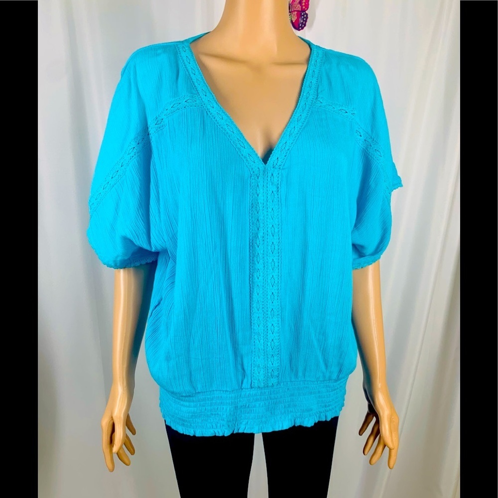 New York & Company Capri Blue Top